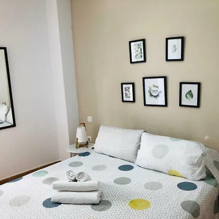 Centro * 科拉雷侯